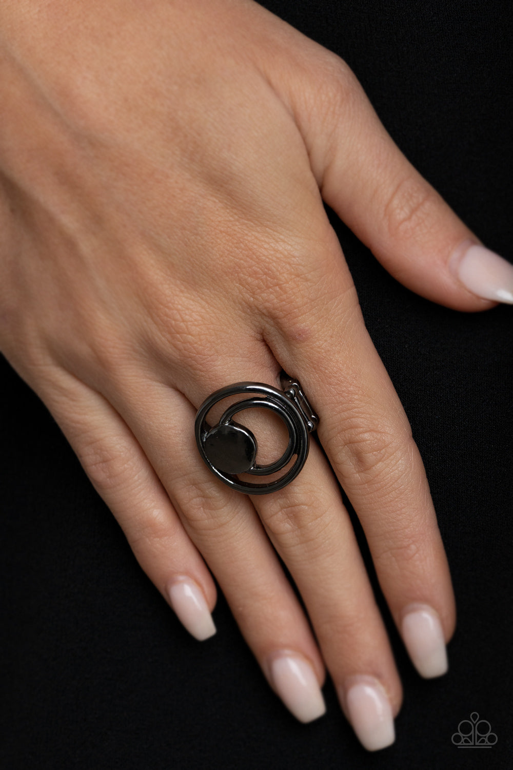 Edgy Eclipse - black - Paparazzi ring