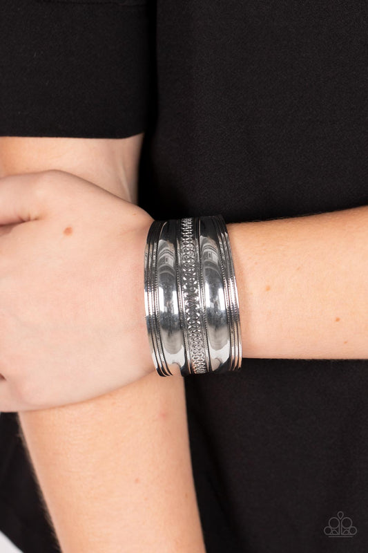 Egyptian Essence - silver - Paparazzi bracelet