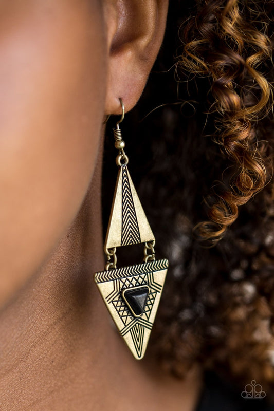 El Paso Edge - brass - Paparazzi earrings