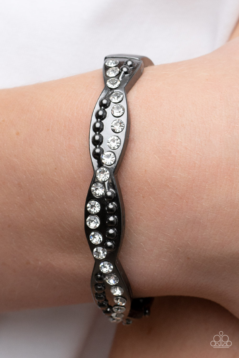 Empire Envy - black - Paparazzi bracelet