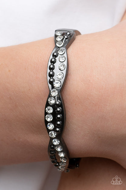 Empire Envy - black - Paparazzi bracelet