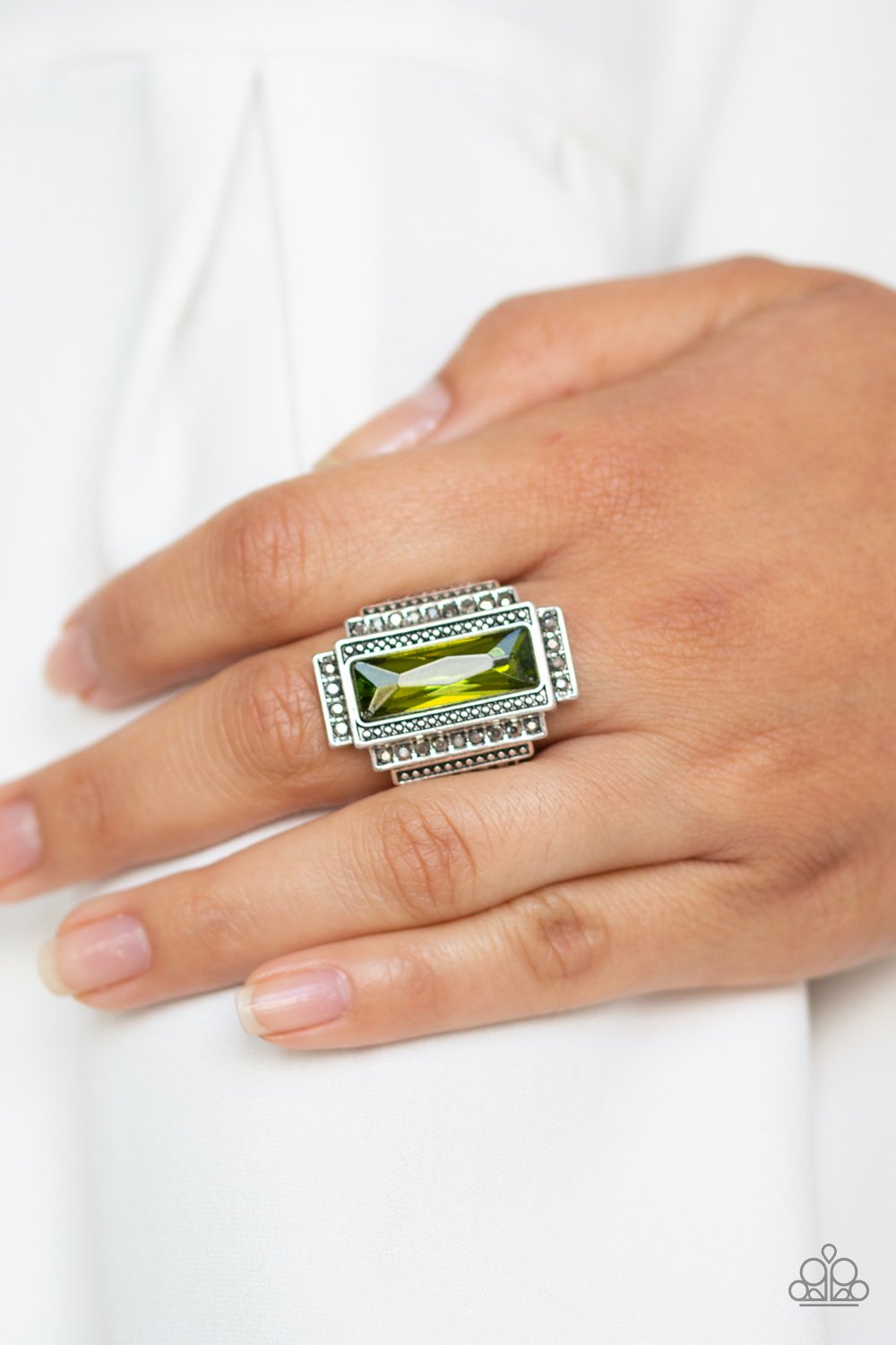 Empire - green - Paparazzi ring