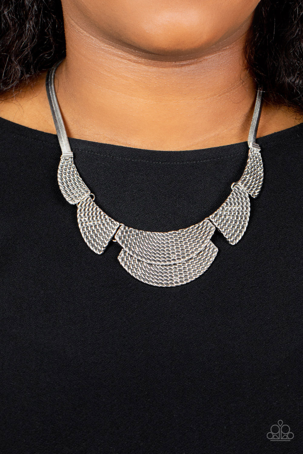 Empress Empire - silver - Paparazzi necklace