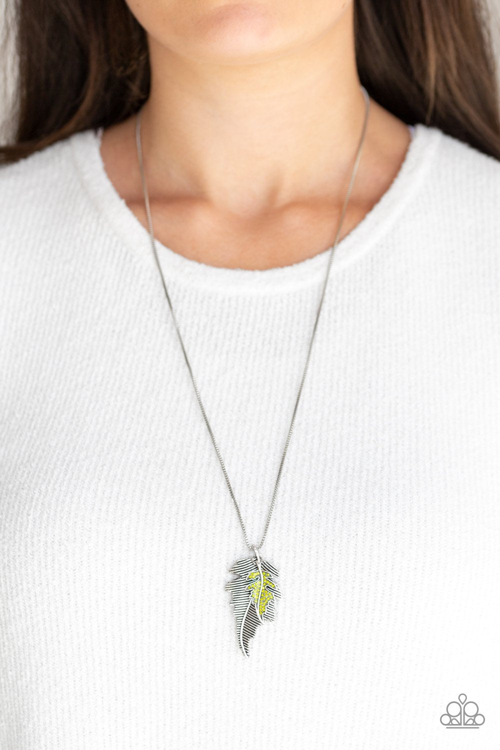 Enchanted Meadow-green-Paparazzi necklace