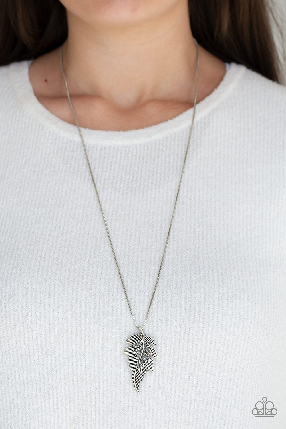 Enchanted Meadow-silver-Paparazzi necklace