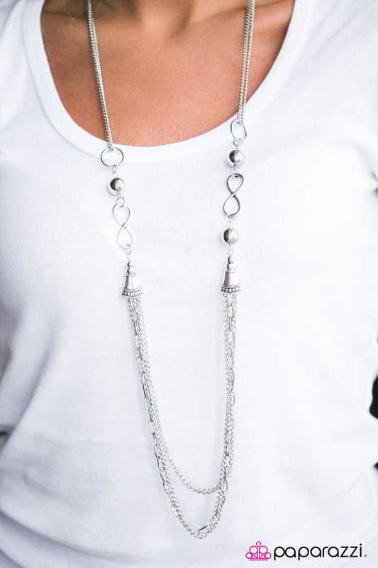 Endless Journey - Paparazzi necklace