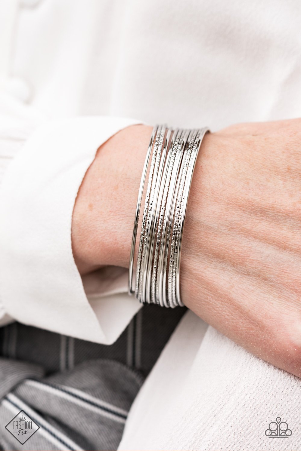 Endlessly Empress - silver - Paparazzi bracelet