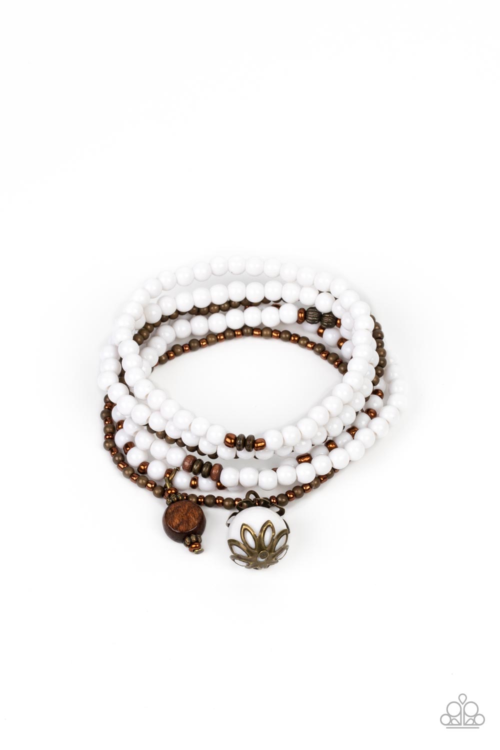 Epic Escapade - white - Paparazzi bracelet