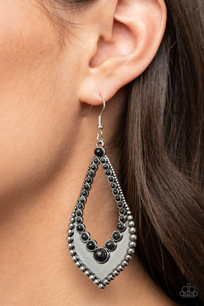 Essential Minerals - black - Paparazzi earrings