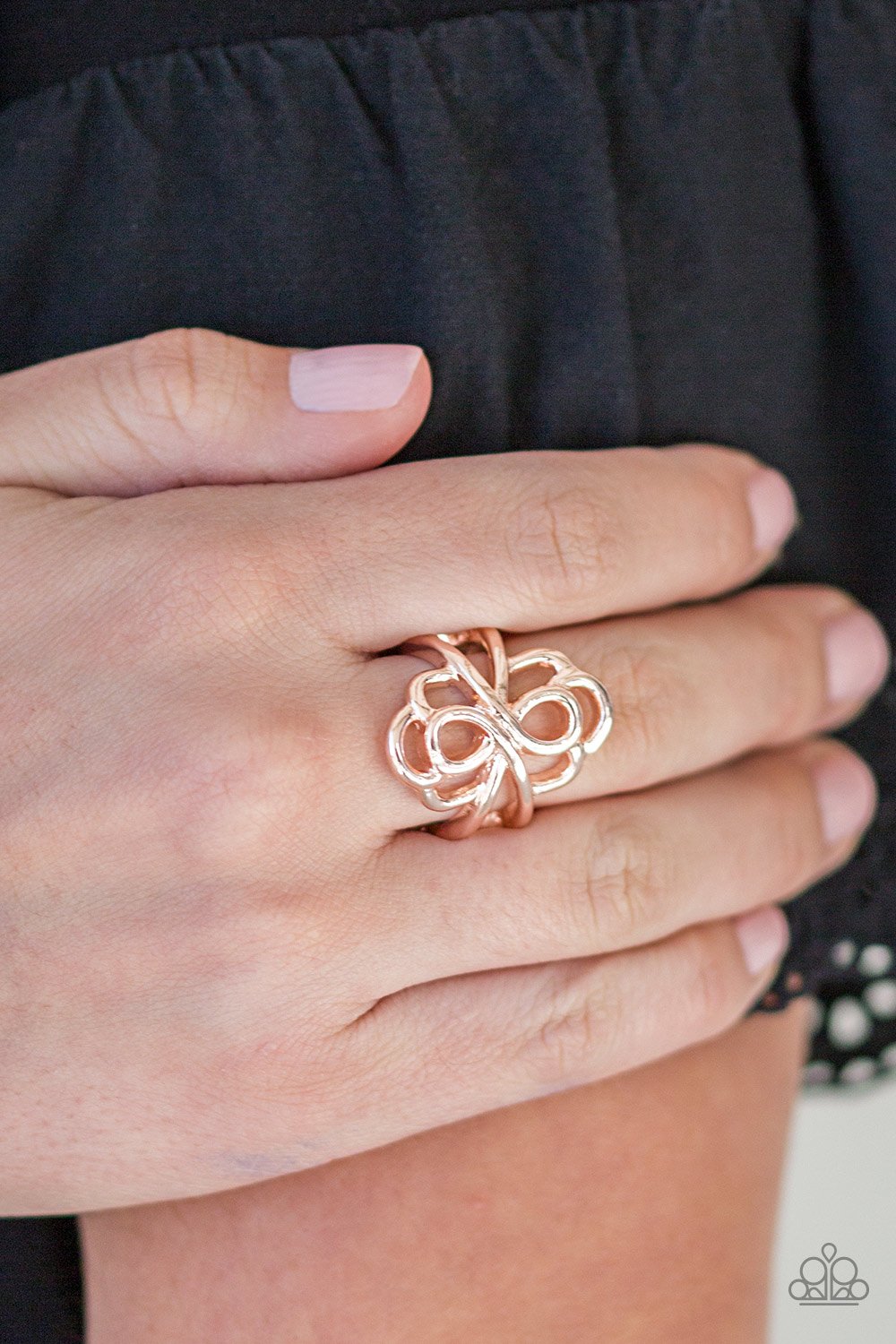 Ever Entwined - gold - Paparazzi ring