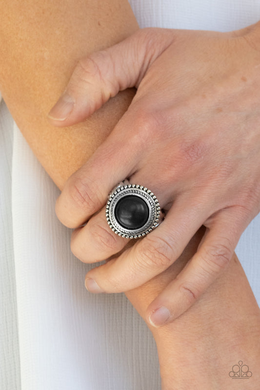 Evolutionary Essence - black - Paparazzi ring