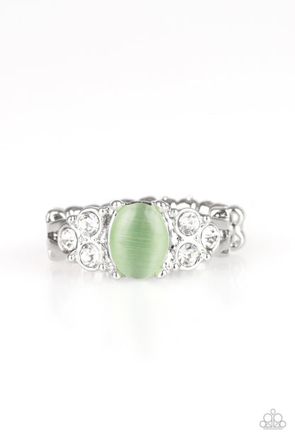 Extra SPARK-tacular - green - Paparazzi ring
