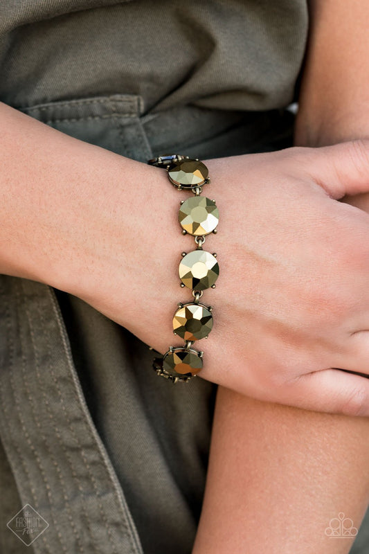 Fabulously Flashy-brass-Paparazzi bracelet