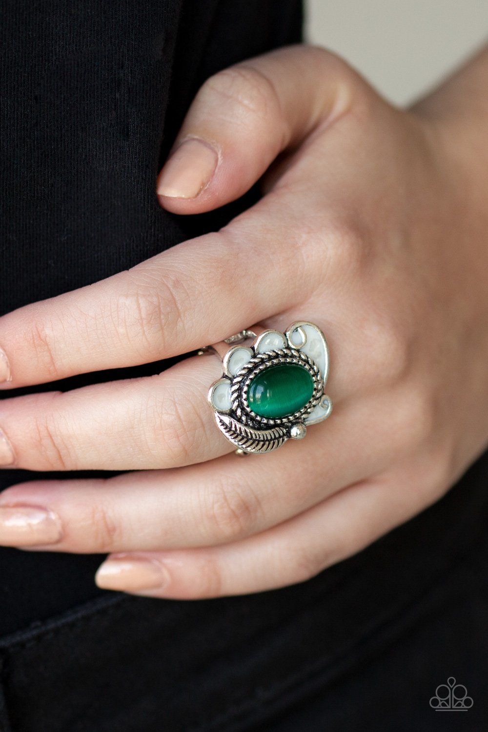 Fairytale Magic - green - Paparazzi ring