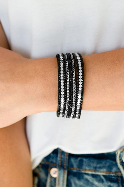Fashion Fanatic - black - Paparazzi bracelet