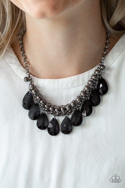 Fashionista Flair-black-Paparazzi necklace