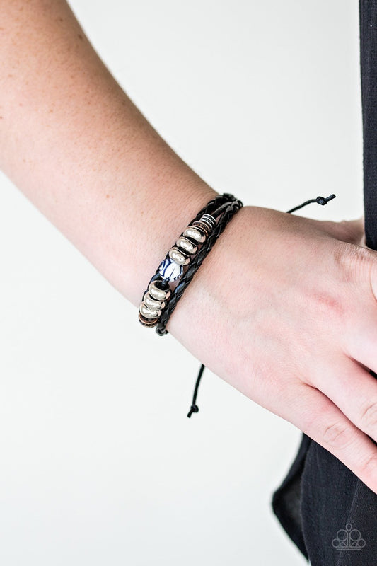 Fearless Forester - black - Paparazzi bracelet