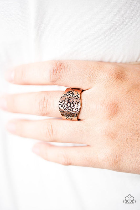 Feeling Flowery - Copper - Paparazzi ring