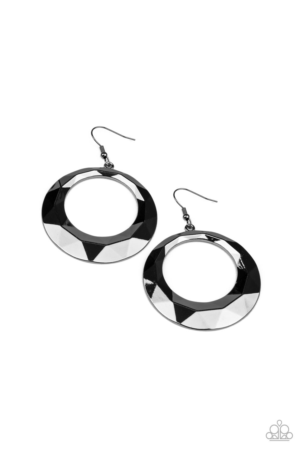 Fiercely Faceted - black - Paparazzi earrings