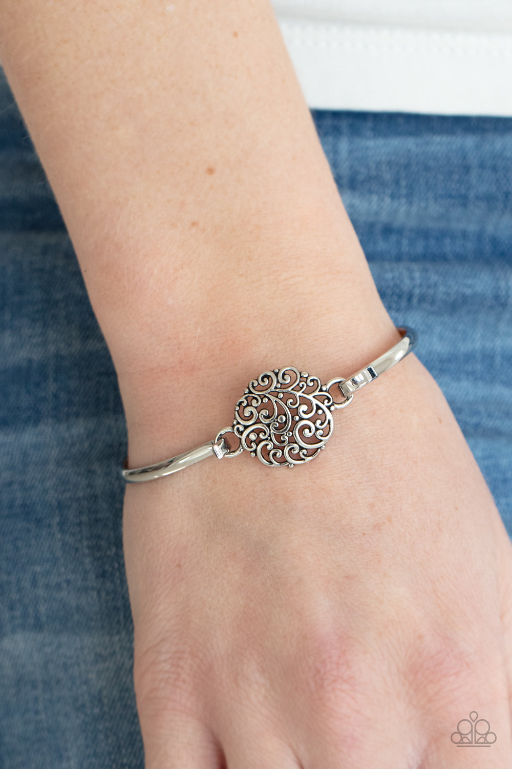 Filigree Fiesta - silver - Paparazzi bracelet