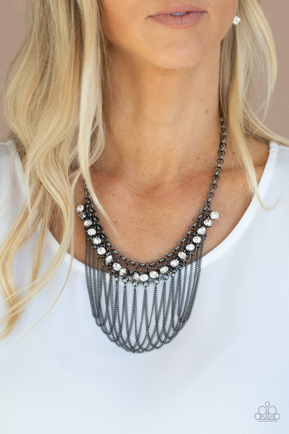 Flaunt Your Fringe - black - Paparazzi necklace – JewelryBlingThing