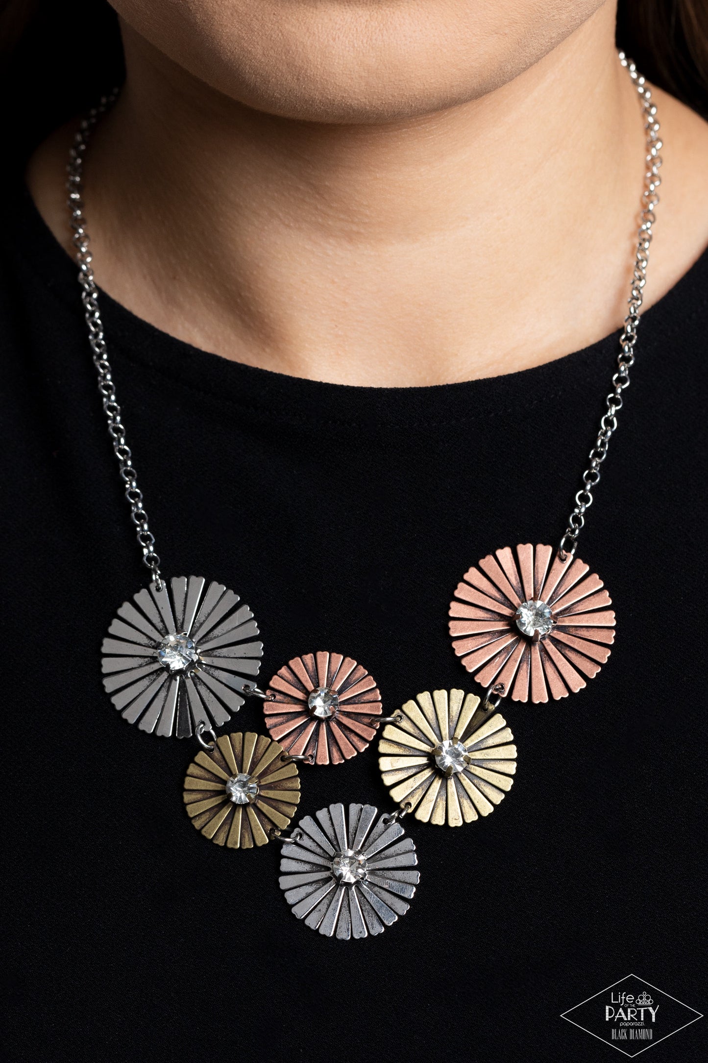 Flauntable Fanfare - multi - Paparazzi necklace