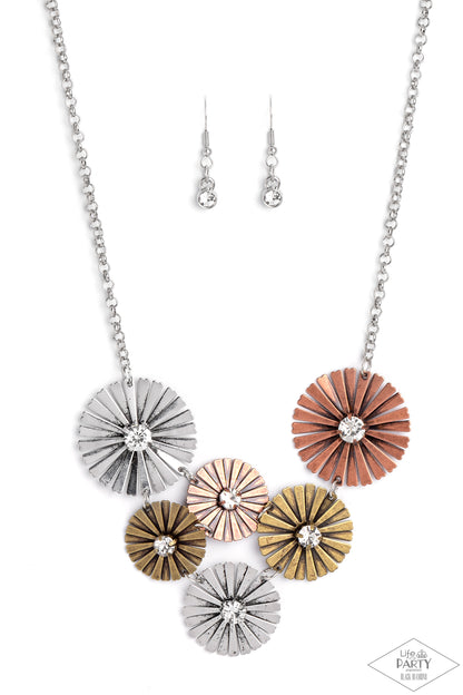 Flauntable Fanfare - multi - Paparazzi necklace