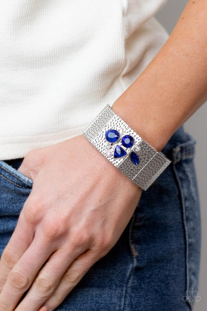 Flickering Fortune - blue - Paparazzi bracelet