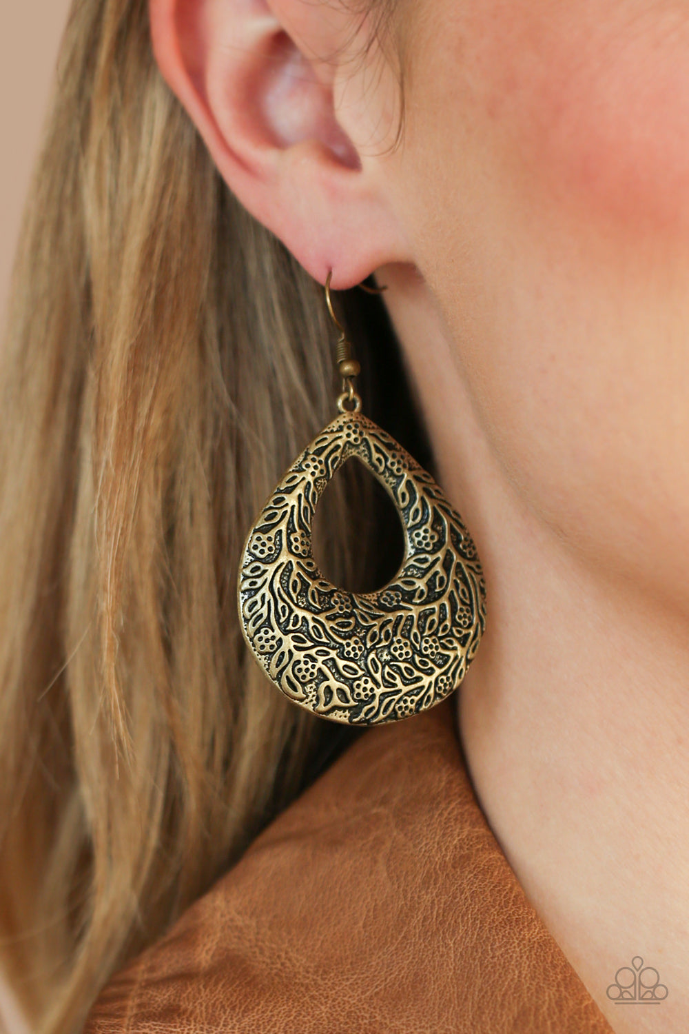 Flirtatiously Flourishing - brass - Paparazzi earrings