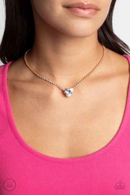 Flirty Fiancé - gold - Paparazzi necklace