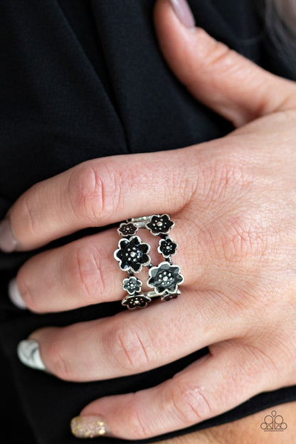 Floral Crowns-black-Paparazzi ring