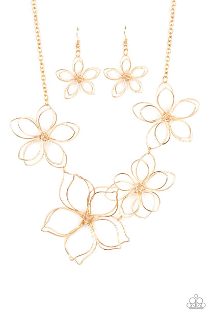 Flower Garden Fashionista - gold - Paparazzi necklace