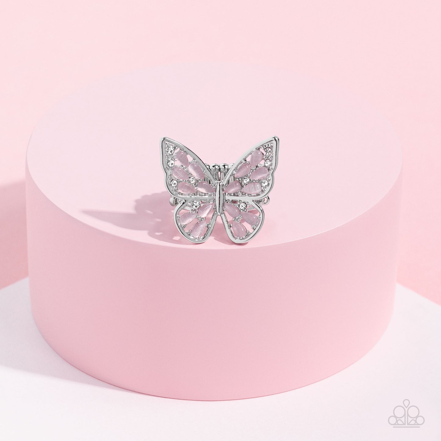 Flying Fashionista - pink - Paparazzi ring