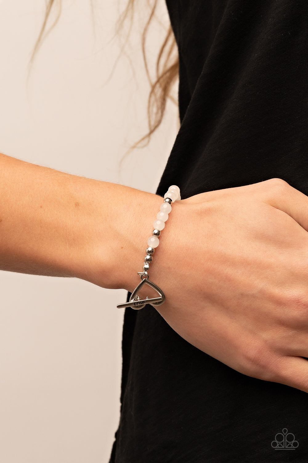 Following My Heart - white - Paparazzi bracelet