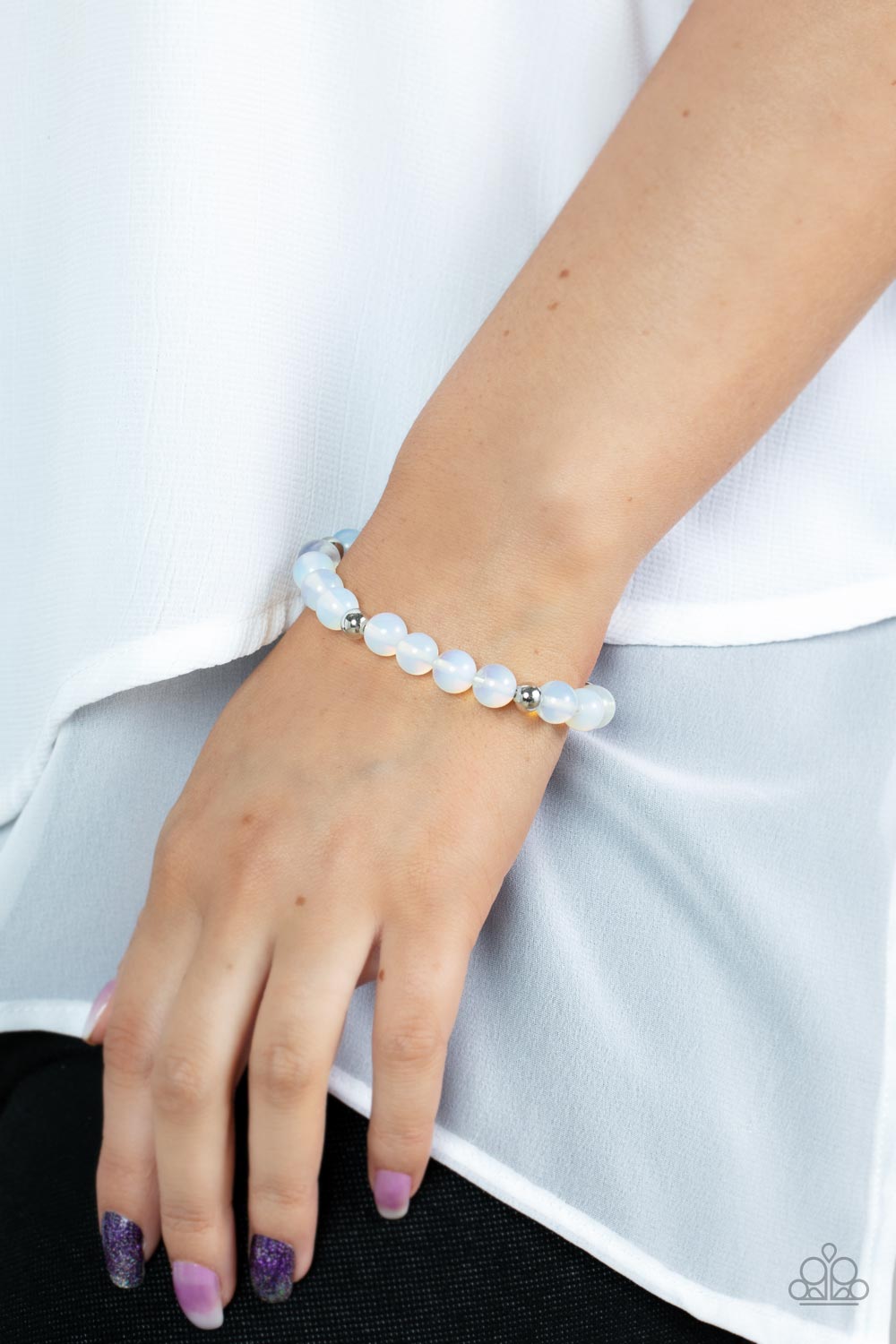 Forever and a DAYDREAM - white - Paparazzi bracelet