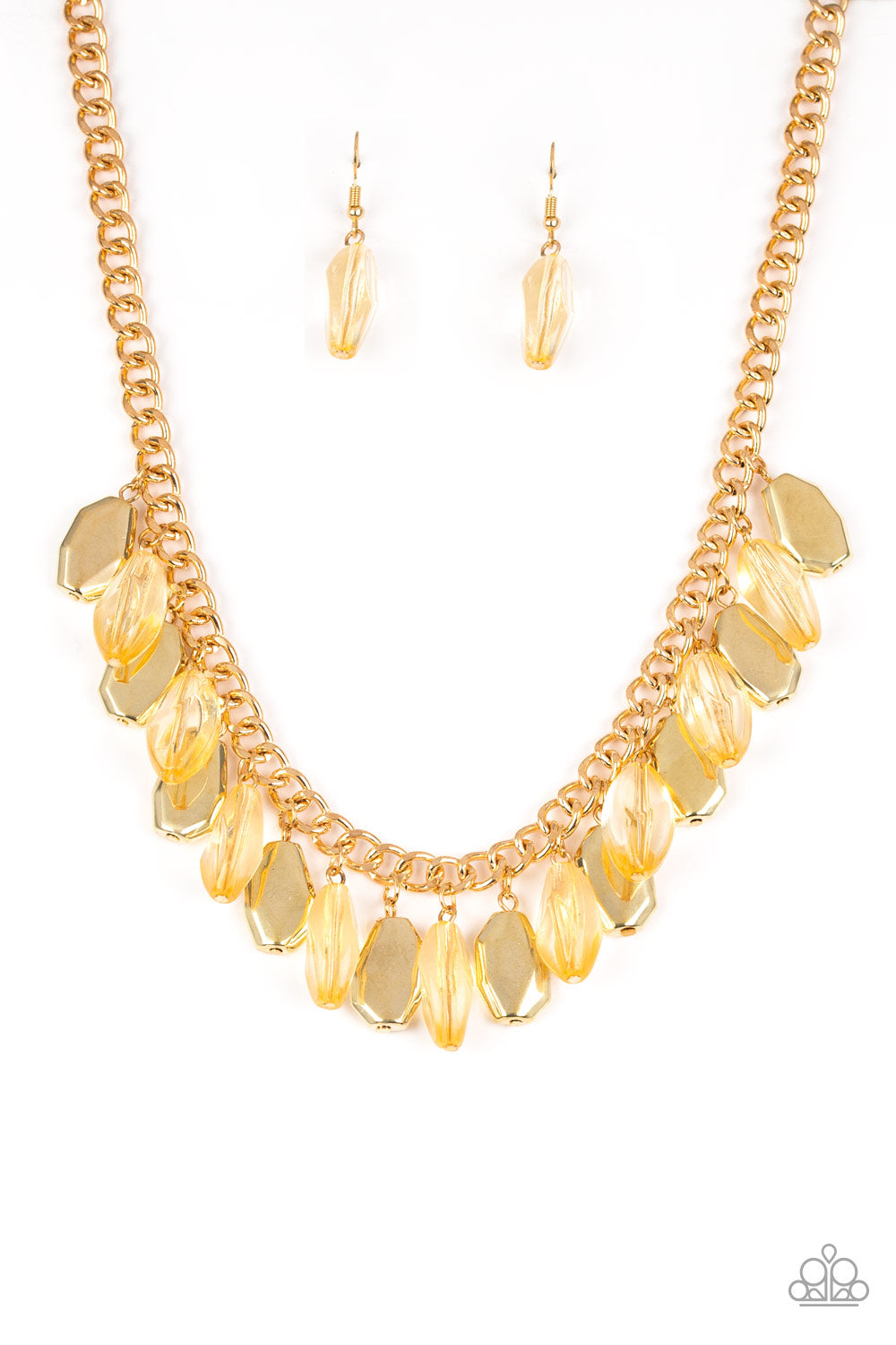 Fringe Fabulous - gold - Paparazzi necklace