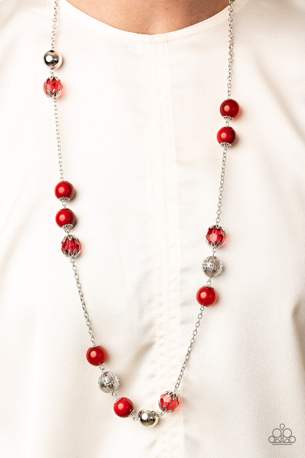 Fruity Fashion - red - Paparazzi necklace