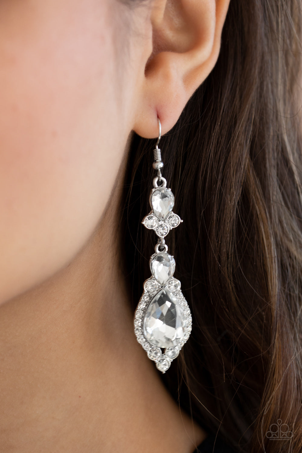 Fully Flauntable - white - Paparazzi earrings