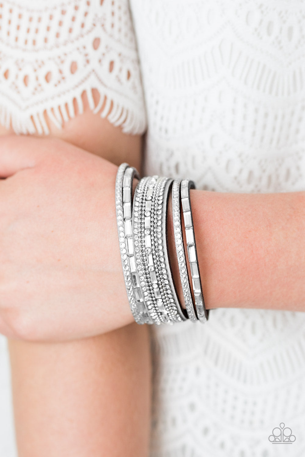 GLAM Right! - silver - Paparazzi bracelet