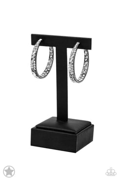 GLITZY by Association - gunmetal - Paparazzi earrings – JewelryBlingThing