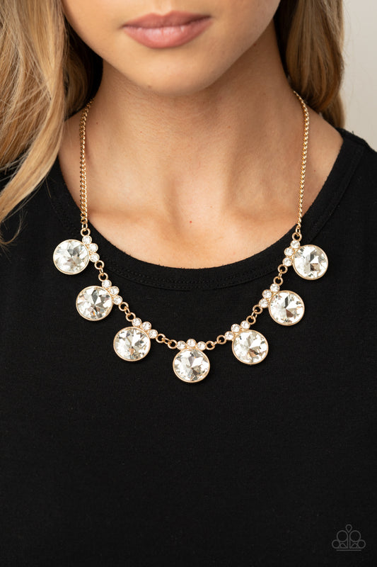 GLOW-Getter Glamour - gold - Paparazzi necklace
