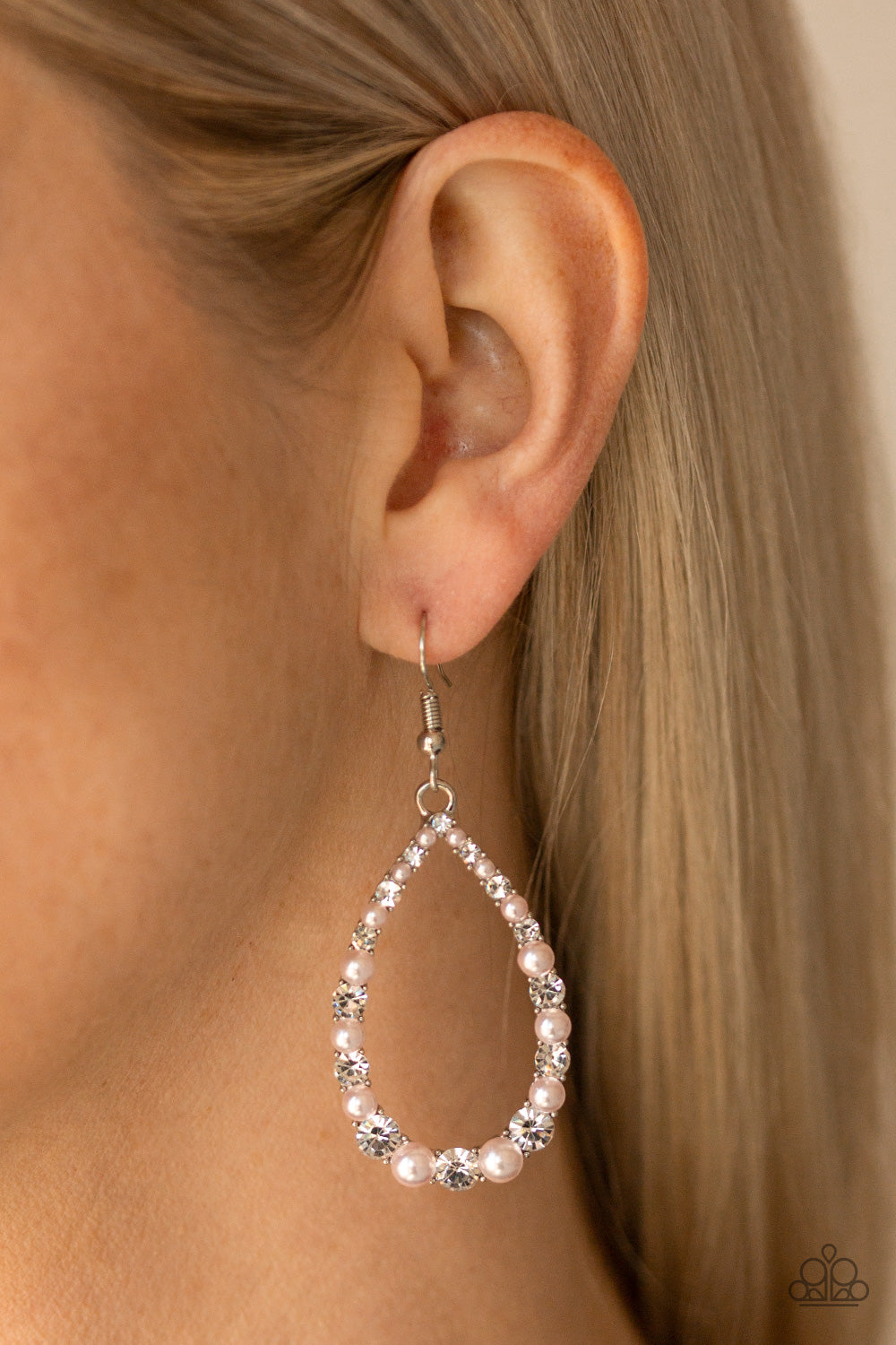 Gala Go Getter - pink - Paparazzi earrings