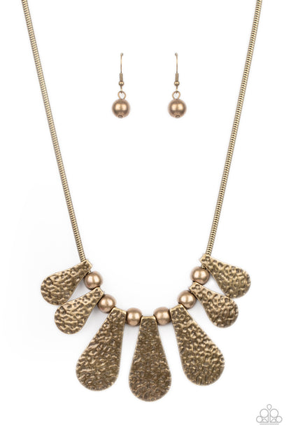 Gallery Goddess - brass - Paparazzi necklace