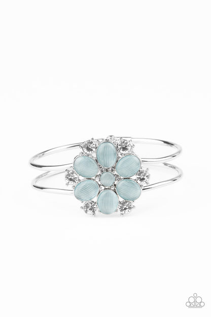 Garden Extravagance - blue - Paparazzi bracelet