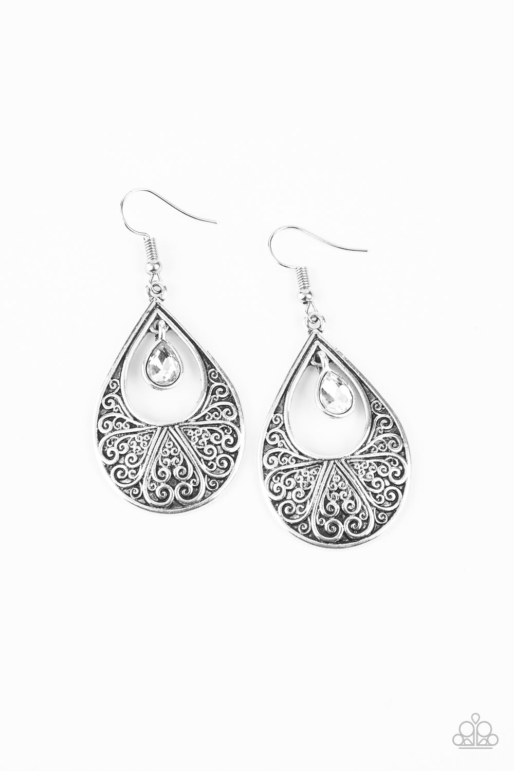 Garden Magic - white - Paparazzi earrings