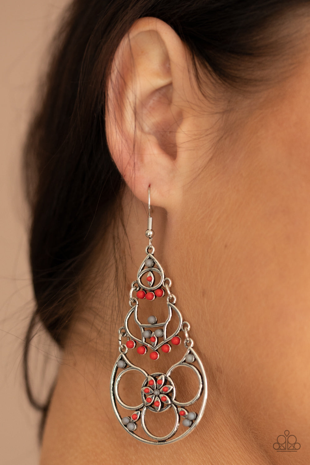 Garden Melody - red - Paparazzi earrings