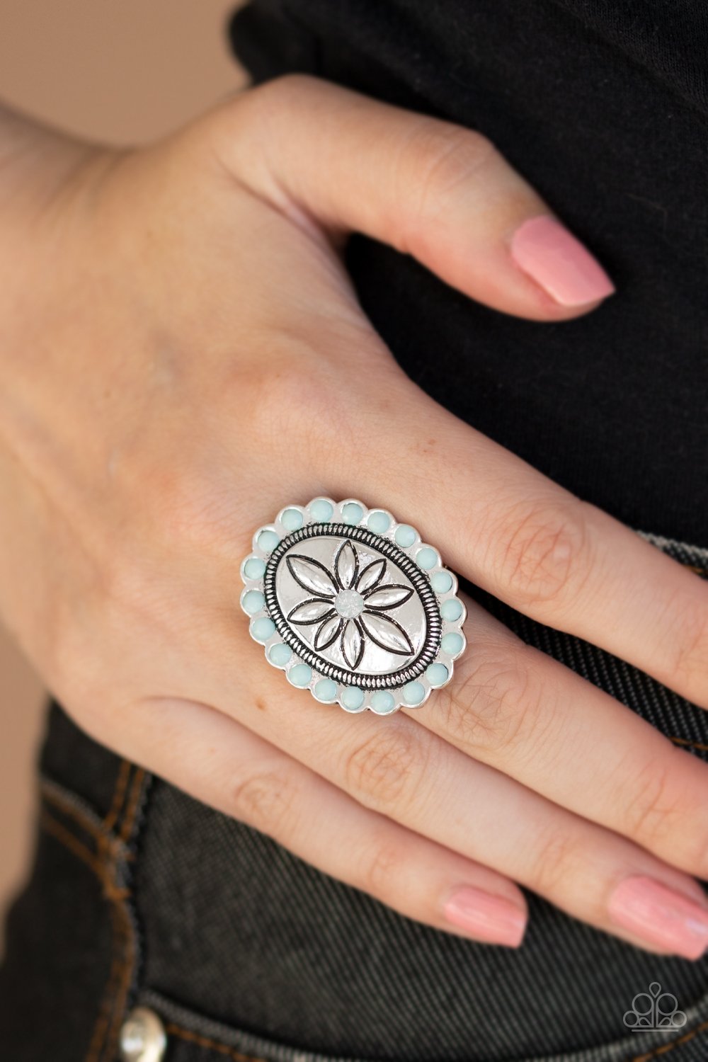 Garden Paradise-blue-Paparazzi ring