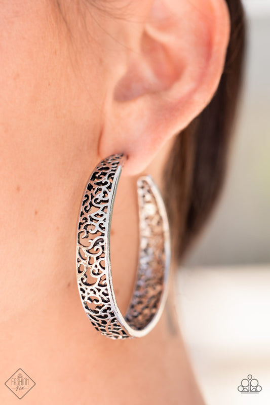 Garden for Two - silver - Paparazzi earrings