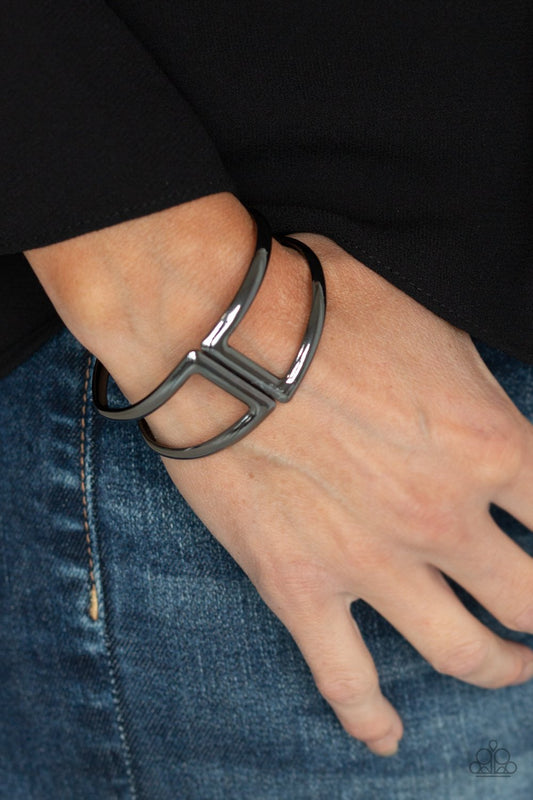 Geo Glam-black-Paparazzi bracelet