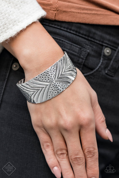 Geo Guru - silver - Paparazzi bracelet